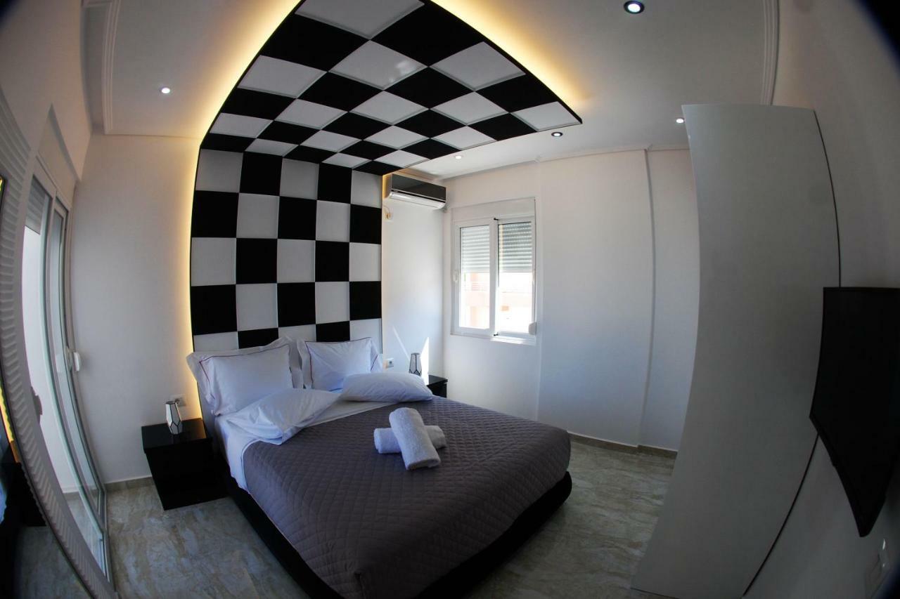 Oceanic Luxury Apartments Sarandë Exterior foto