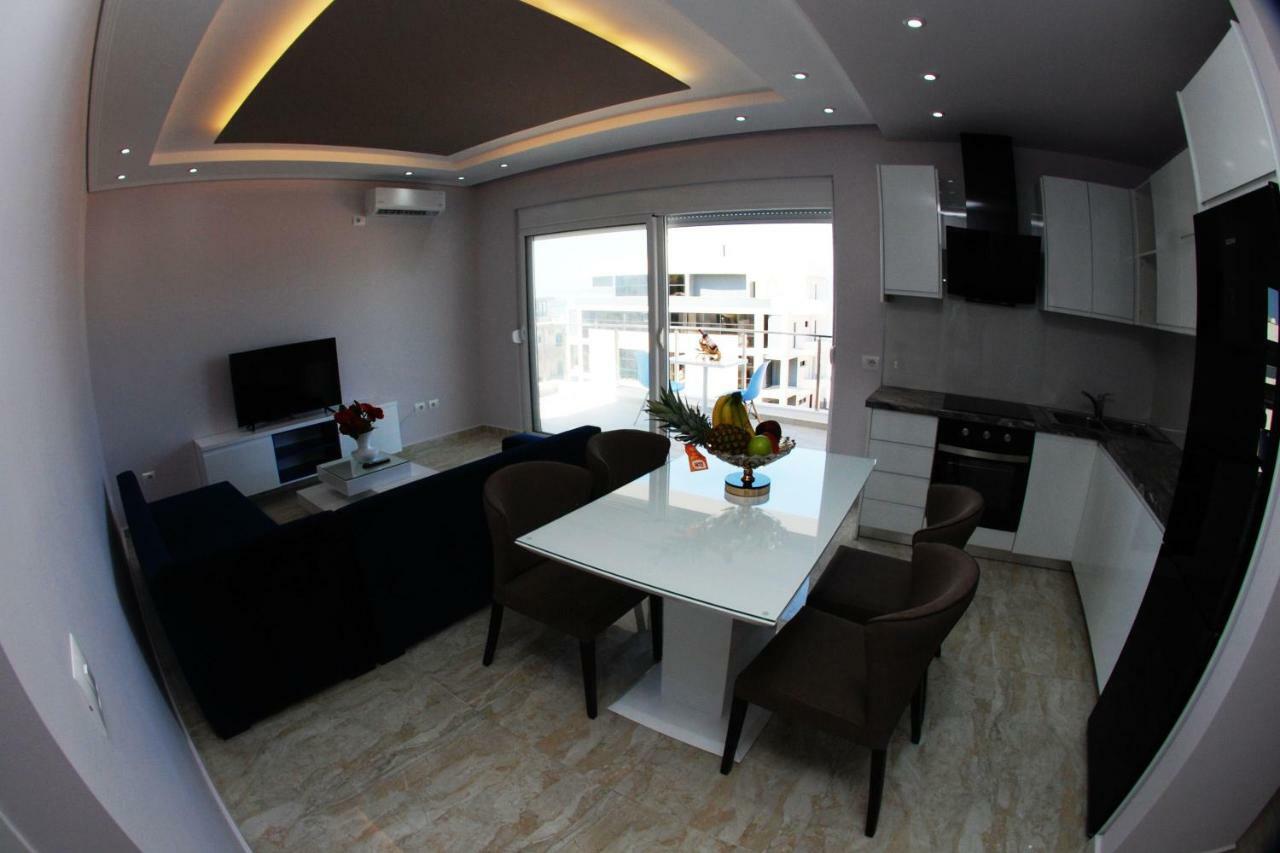 Oceanic Luxury Apartments Sarandë Exterior foto